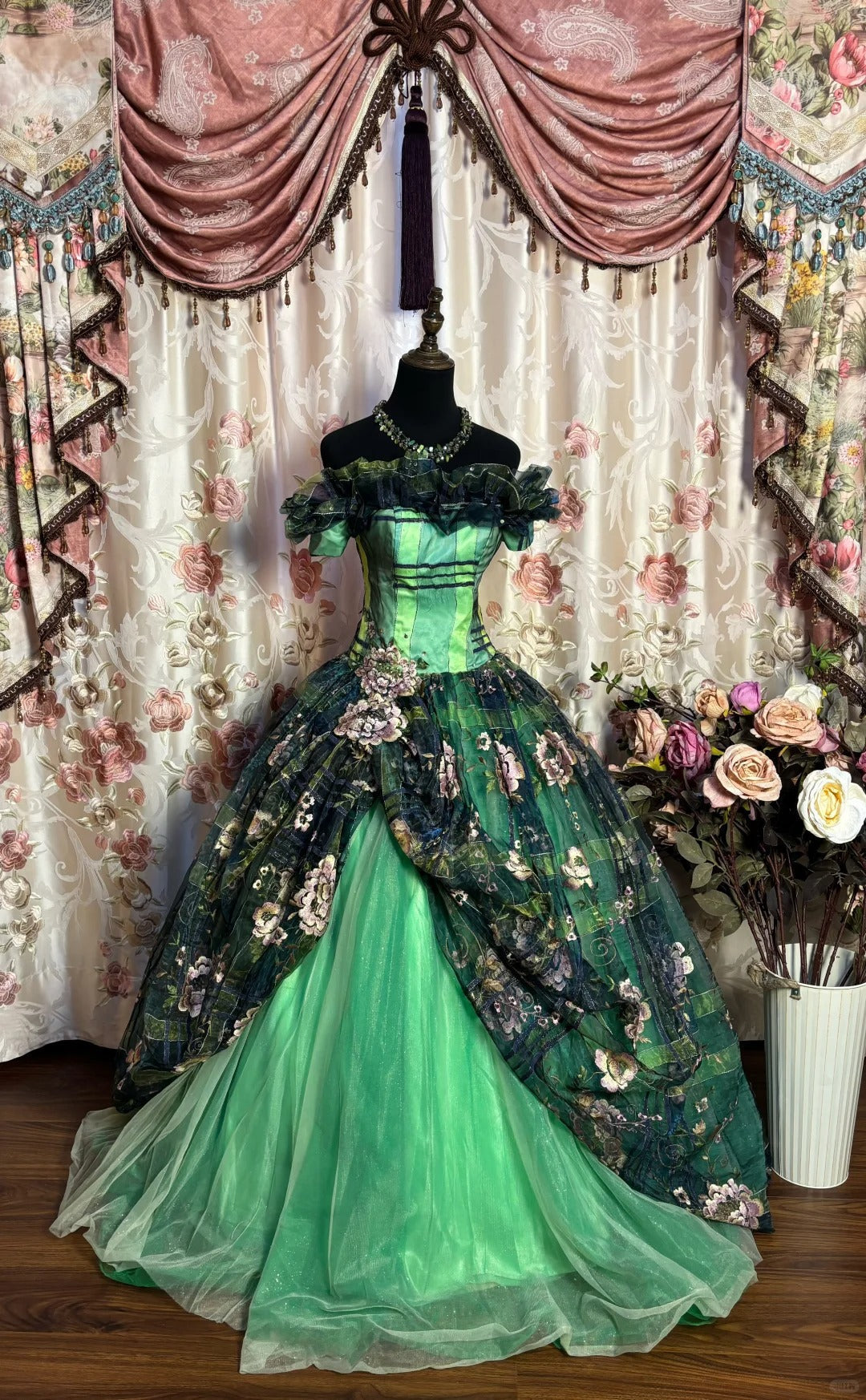 A-Line Green Quinceanera Dress Ball Gown Off-the-Shoulder Sweet 16 Dress - FashionDia