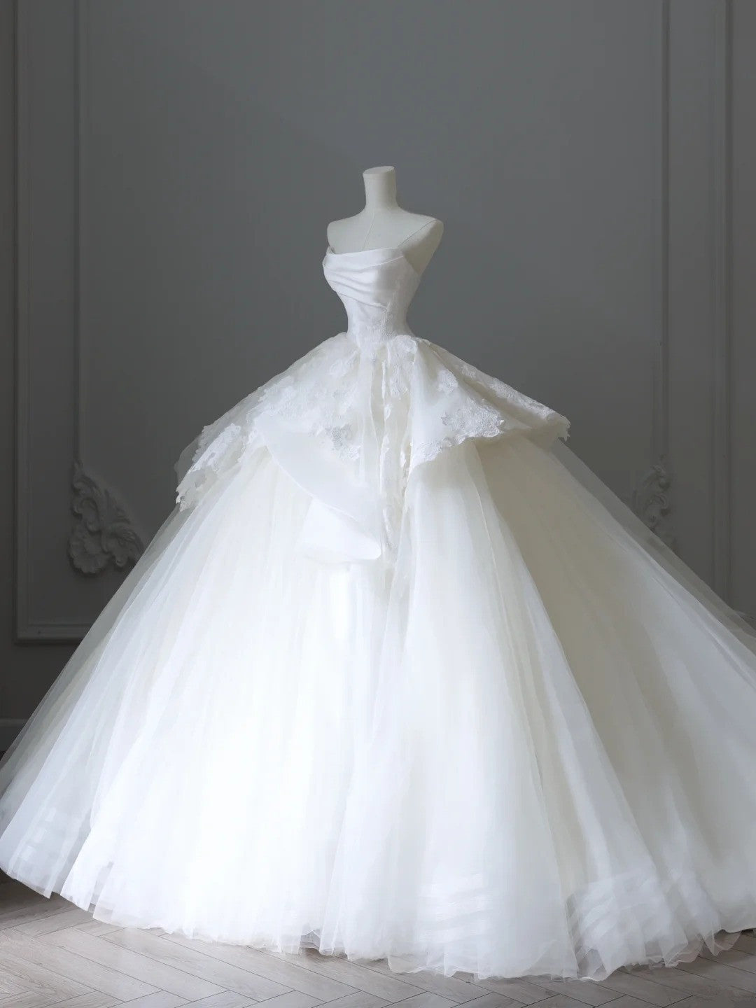 A Line Ball Gown White Tulle Long Wedding Dress Princess Bridal Gown fg7396
