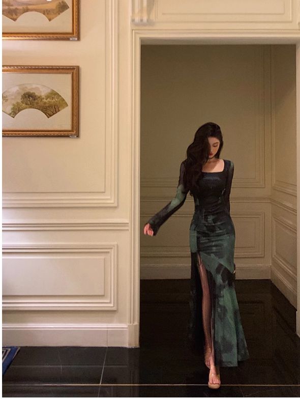 Chic Sheath Square Neckline Long Sleeves Green Long Prom Dresses Birthday Dress - FashionDia
