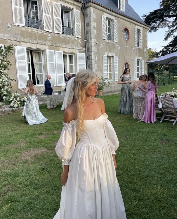 Elegant A Line Off Shoulder Long Wedding Dresses fg7135