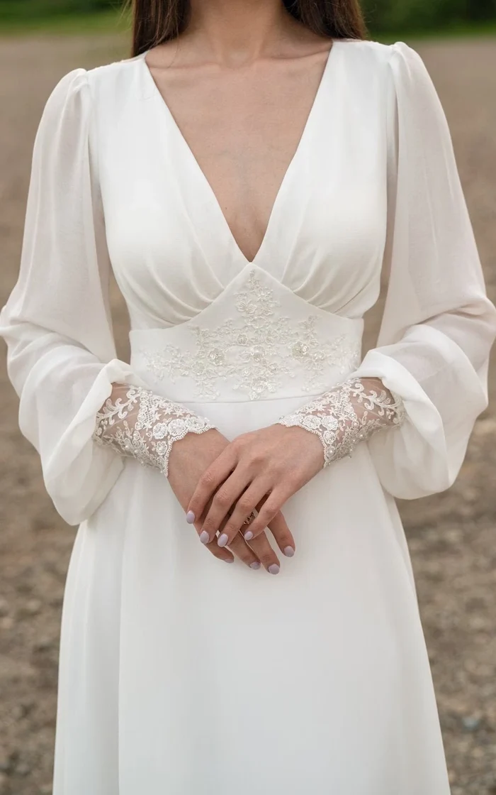 Ivory lace wedding dress, long-sleeve button back long train gown lace & chiffon Wedding Dresses fg6636