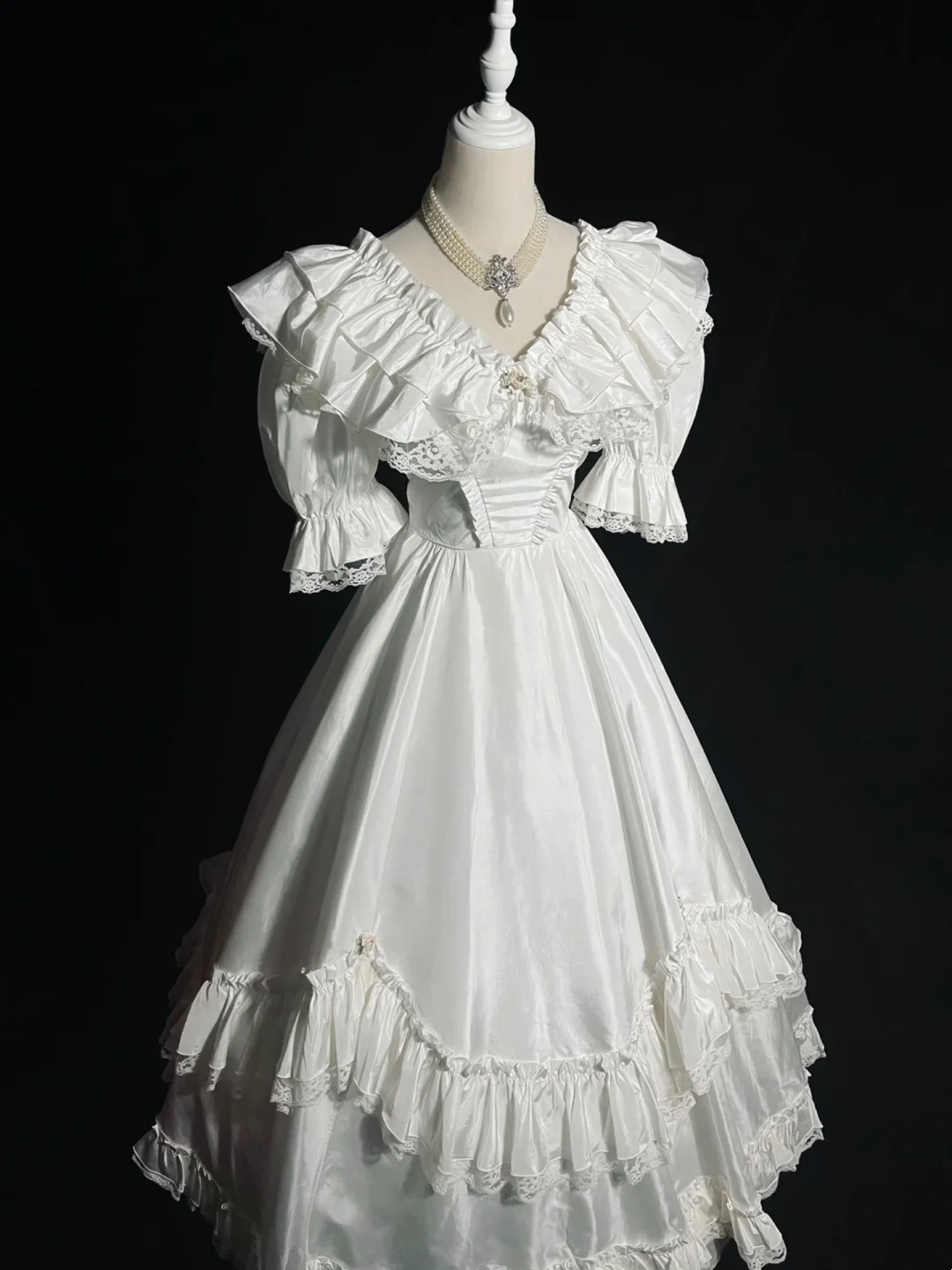 A Line White Princess Dress Satin Wedding Dress With Lace J8038
