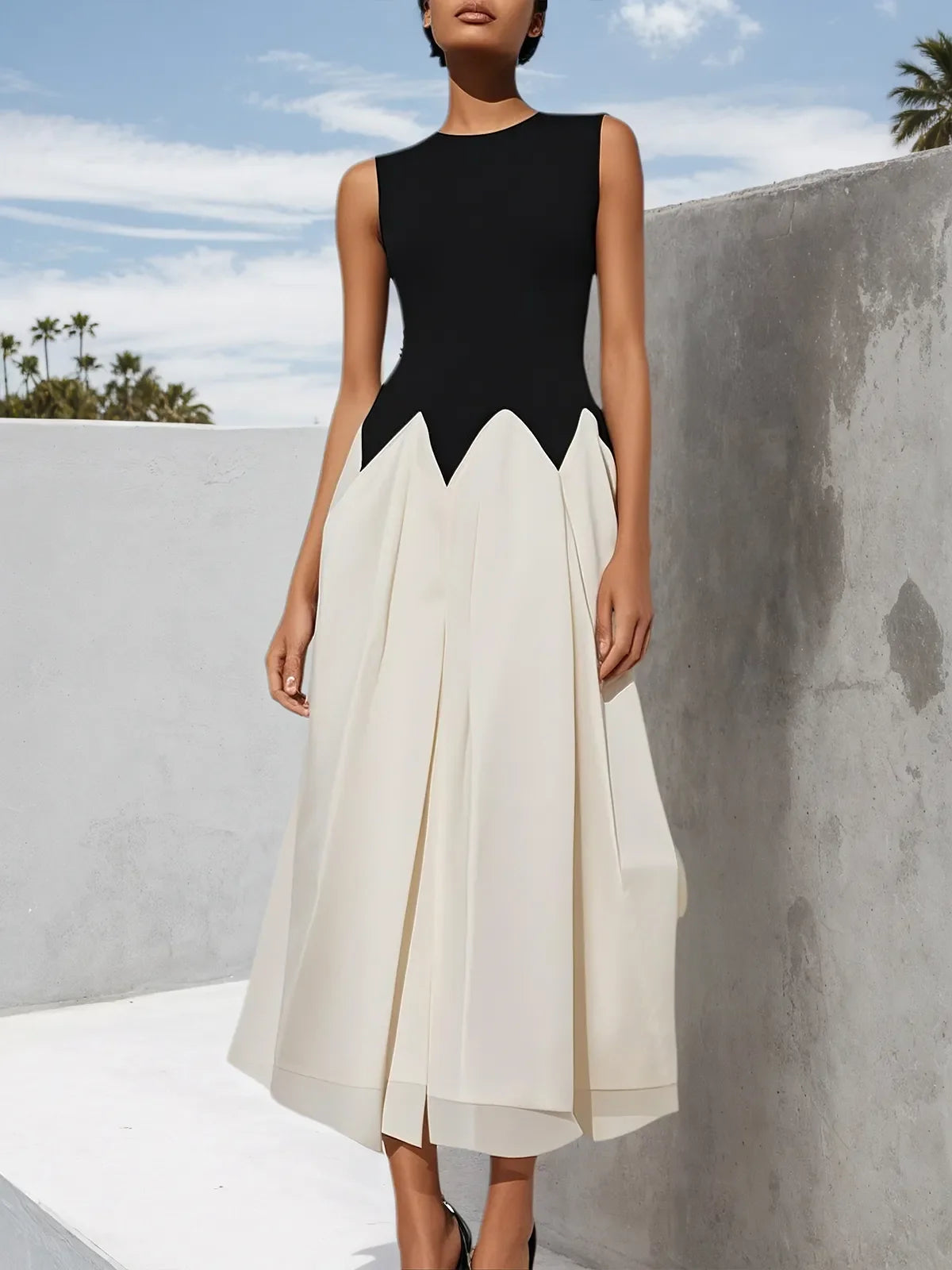 Black Split Joint Crew Neck Sleeveless A-Line Midi Dress
