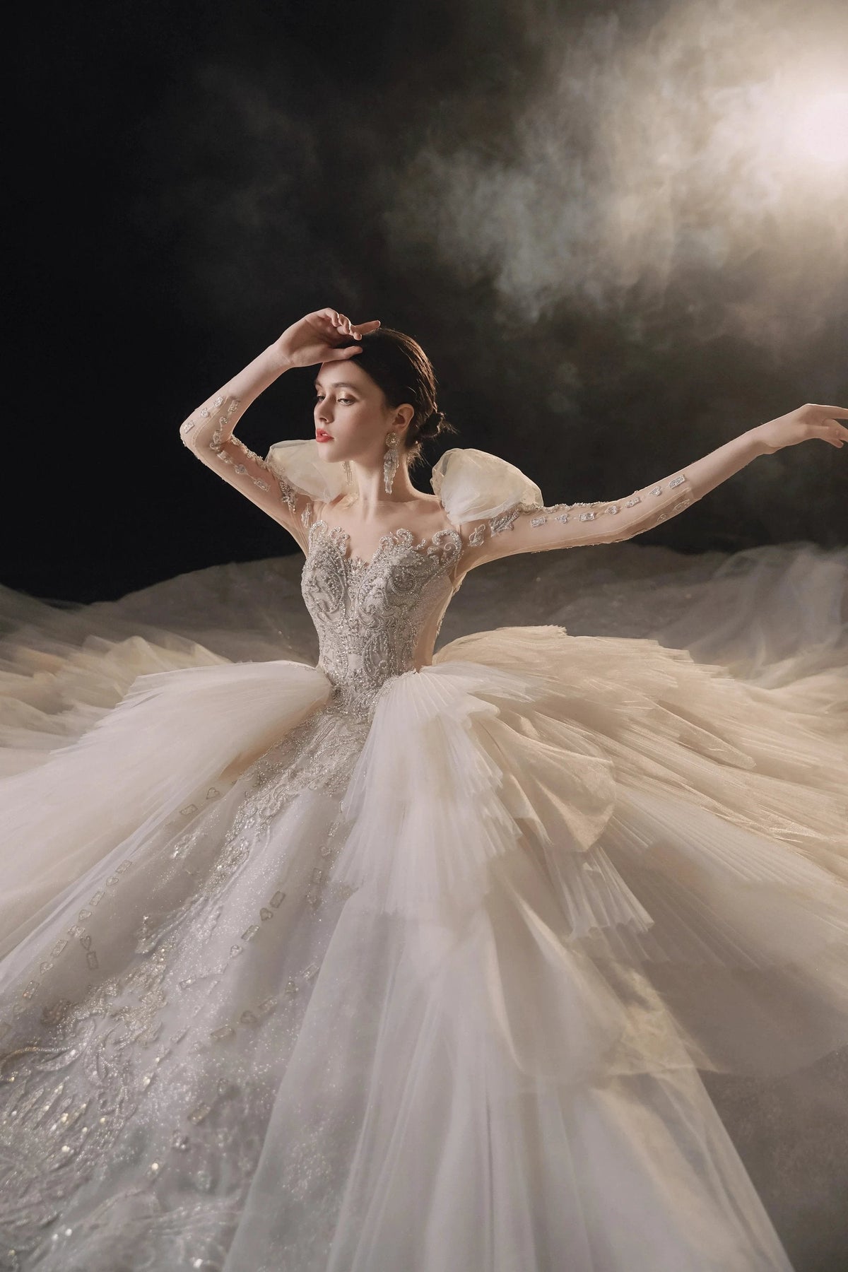 Magnificent Off-the-Shoulder Ball Gown Sweetheart Neckline Tulle Puff Sleeve Beaded Lace Long-Sleeve Wedding Dress with Layered Train E-301 (ZD16886)