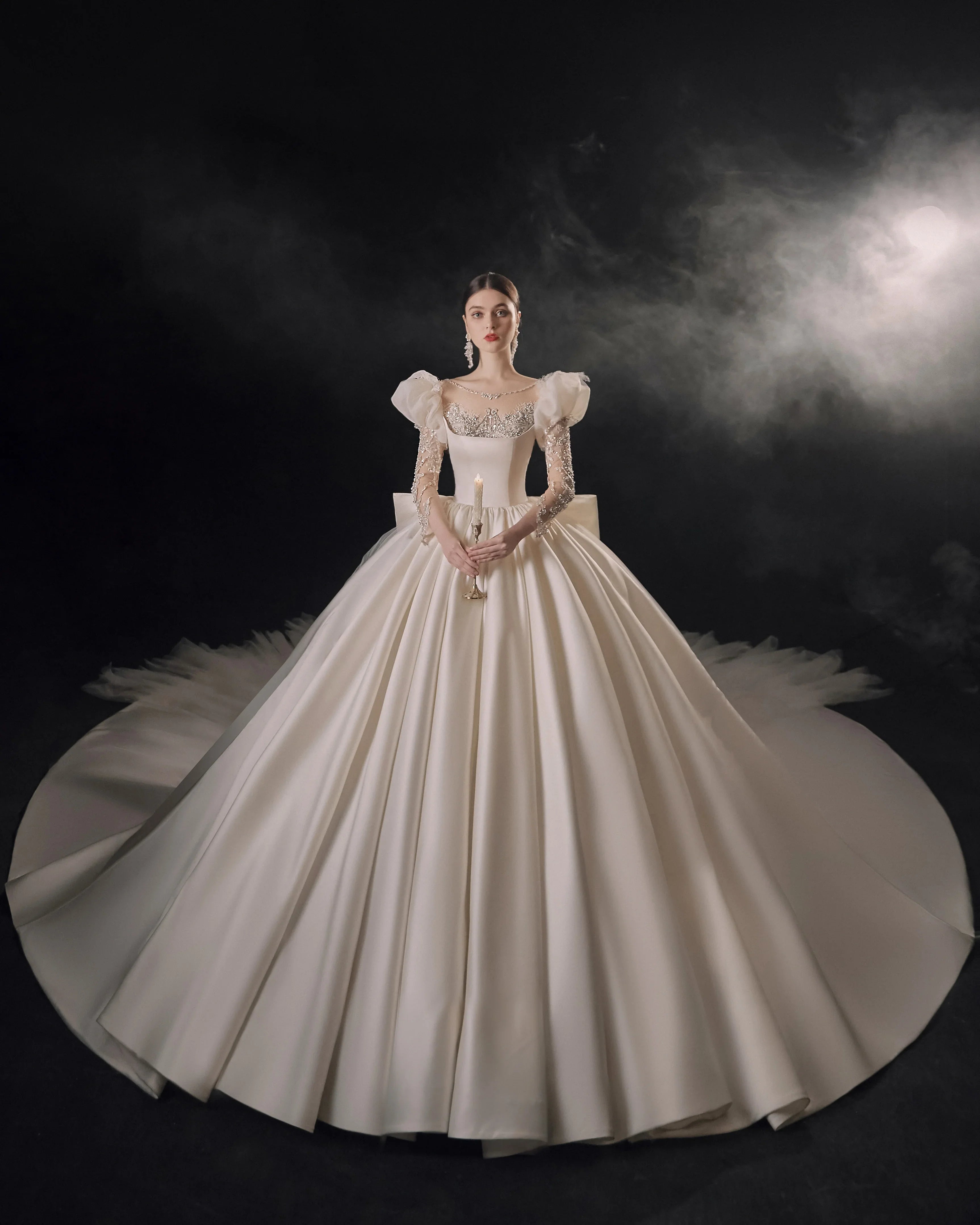 Regal Ball Gown Illusion Neckline Tulle Puff Sleeve Beaded Lace Wedding Dress with Oversized Bow Train E-304 (ZD16888)
