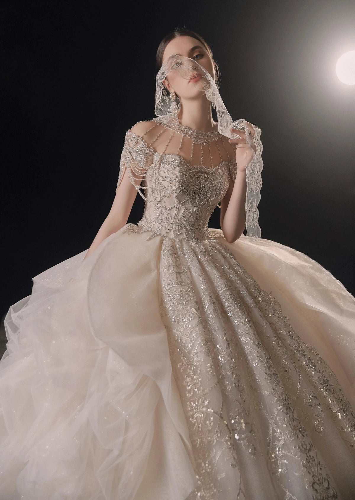 Glamorous Illusion Neckline Ball Gown Beaded Lace Fringe Trim Ruffled Train Wedding Dress E-307 (ZD16891)