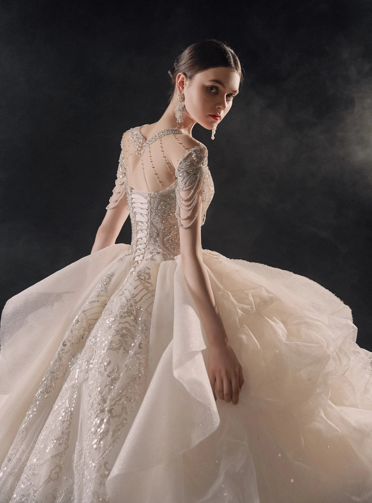 Glamorous Illusion Neckline Ball Gown Beaded Lace Fringe Trim Ruffled Train Wedding Dress E-307 (ZD16891)