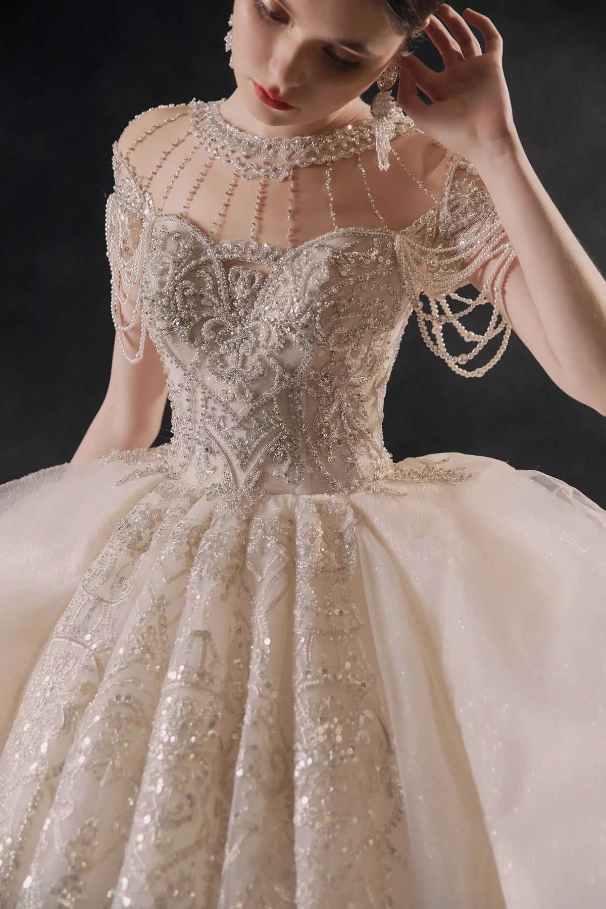 Glamorous Illusion Neckline Ball Gown Beaded Lace Fringe Trim Ruffled Train Wedding Dress E-307 (ZD16891)