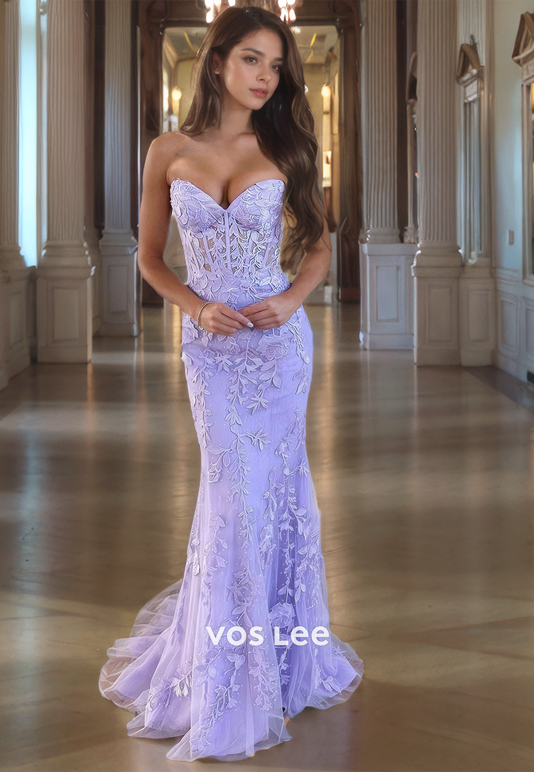 Trumpet/Mermaid V-Neck Strapless Sweep Train Tulle Prom Dress with Appliques