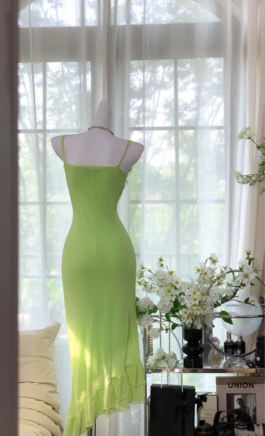 Classy Spaghetti Straps V Neck Green Chiffon Beaded Ruffles Long Party Dress Birthday Outfits
