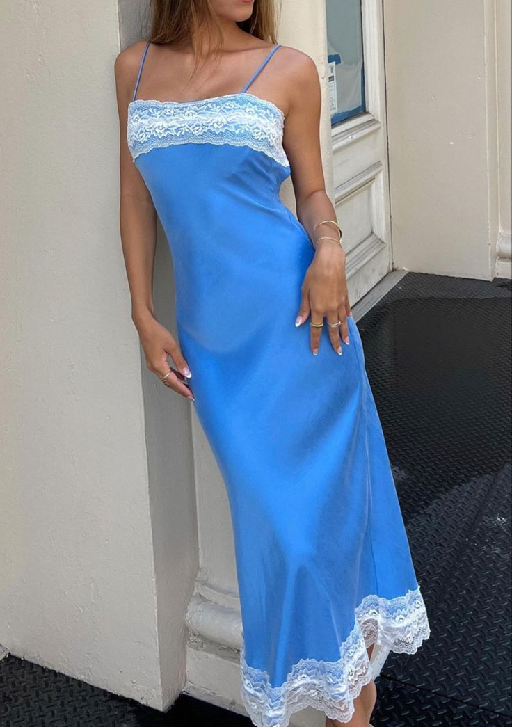 Chic Spaghetti Straps Blue Satin Lace Party Evening Gown Formal Prom Dress
