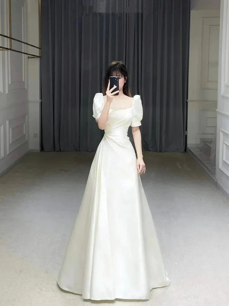 Retro Style White Satin Wedding Dress Y4781 by simplepromdress