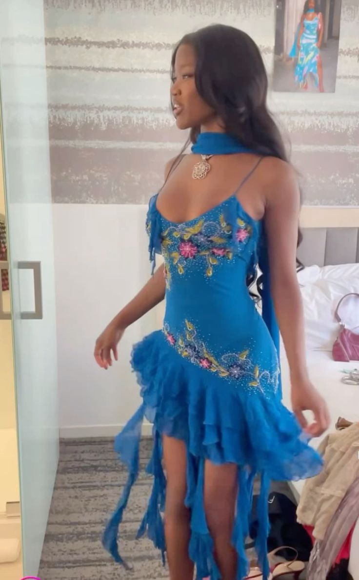 Blue Spaghetti Straps Short Prom Dress Blue Sexy Evening Dress fg7276 - View 2 | VelvetHem