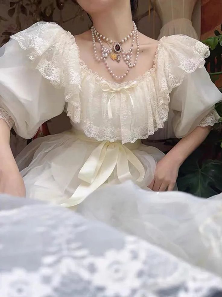 Vintage Victorian Style White Princess Dress Retro Lace Puff Sleeve Romantic Dress fg7265