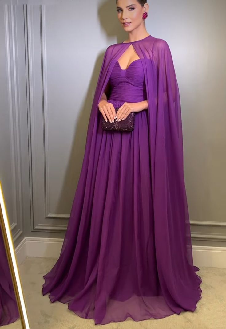 Elegant Purple Chiffon Long Evening Dress with Cape A-Line Pleated Floor Length Formal Prom Gown fg7269