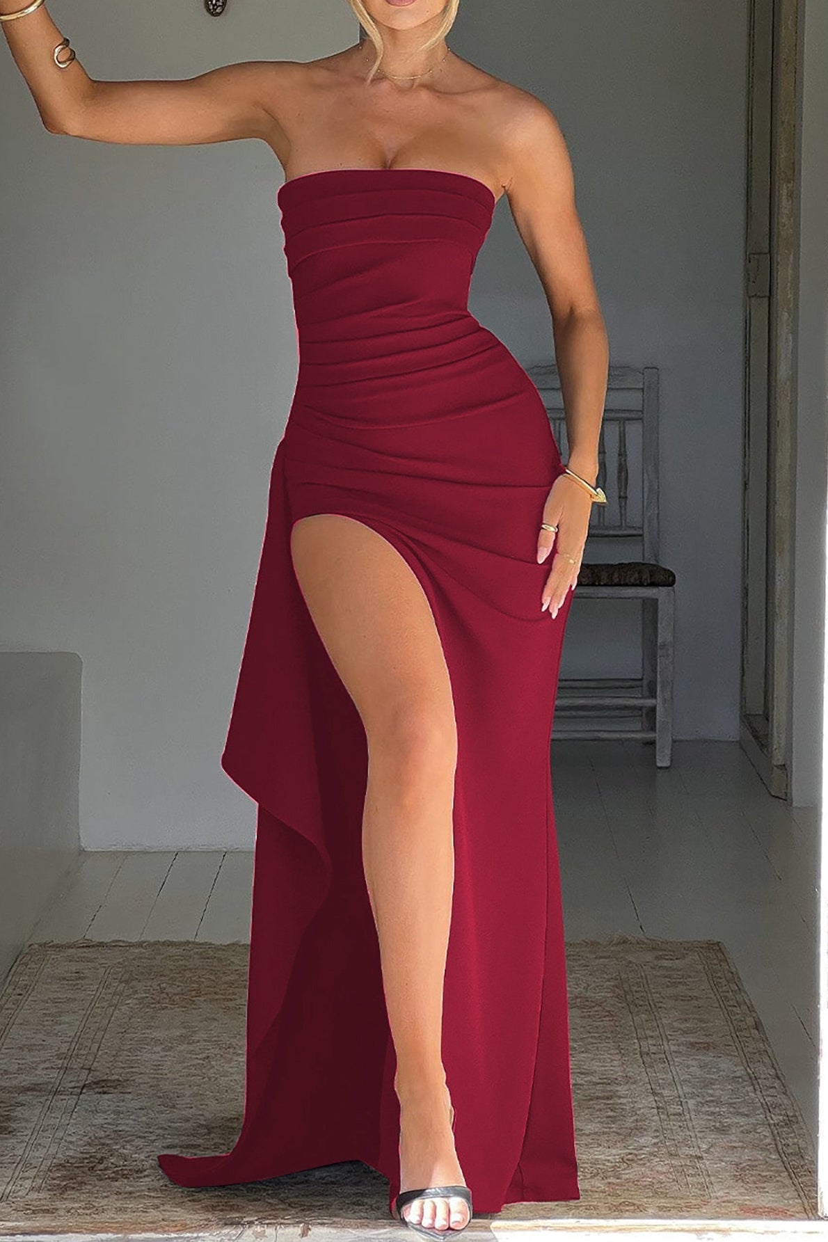 Modern Dress Inspired by Contemporary Streetwear Fashion 12