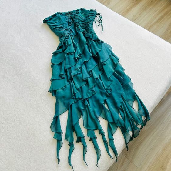 Vintage Green Strapless Homecoming Dress Chiffon Tea Length Party Dress Prom Dress