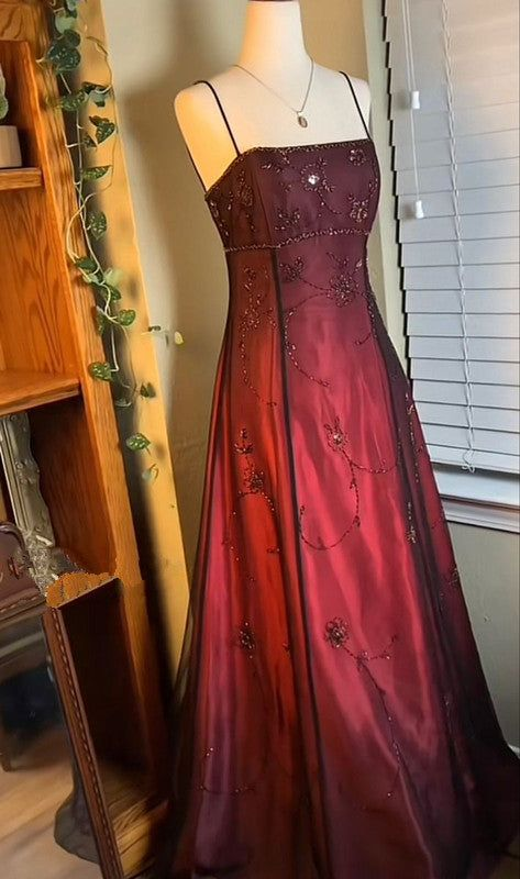 Unique Spaghetti Straps Burgundy Tulle Beaded Evening DressLong Prom Dress - FashionDia