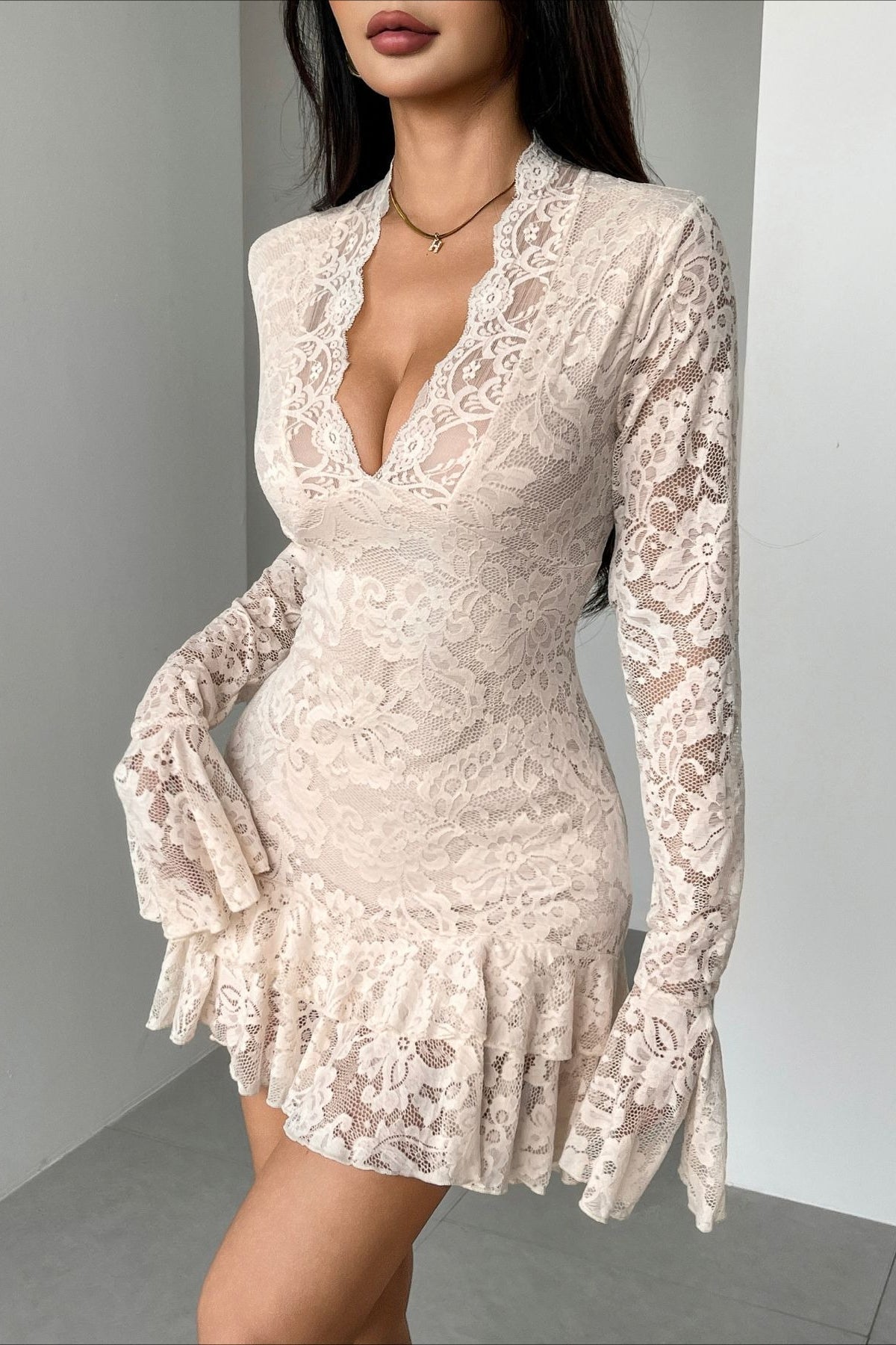 V Neck Ruffled Lace Dress - VelvetHem