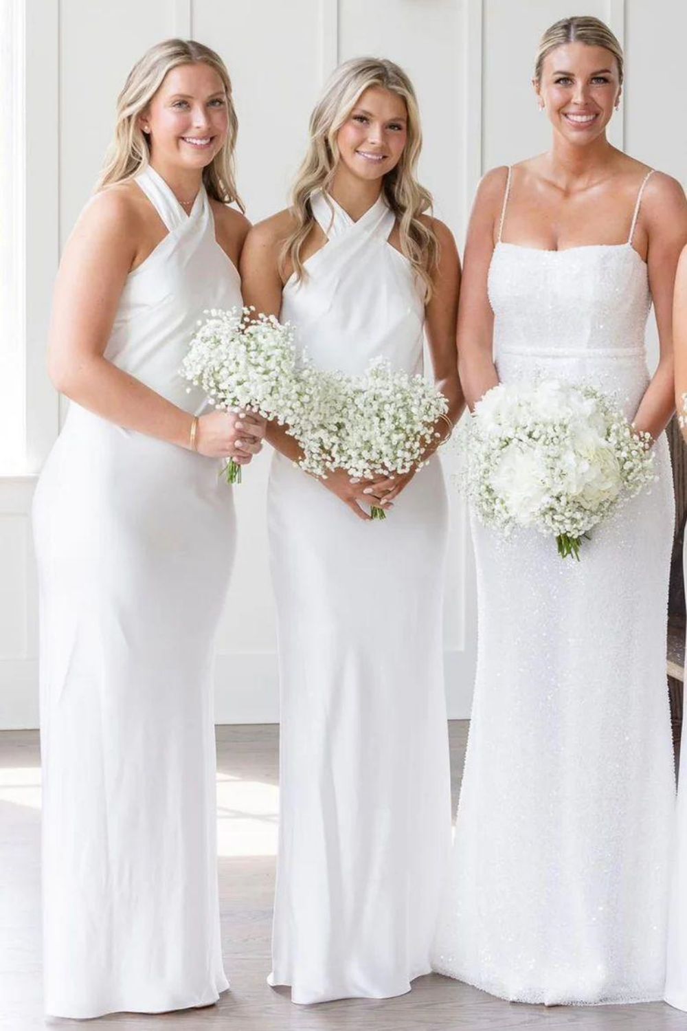 Beauty Sheath Halter Neck Black Long Bridesmaid Dress with Bowknot