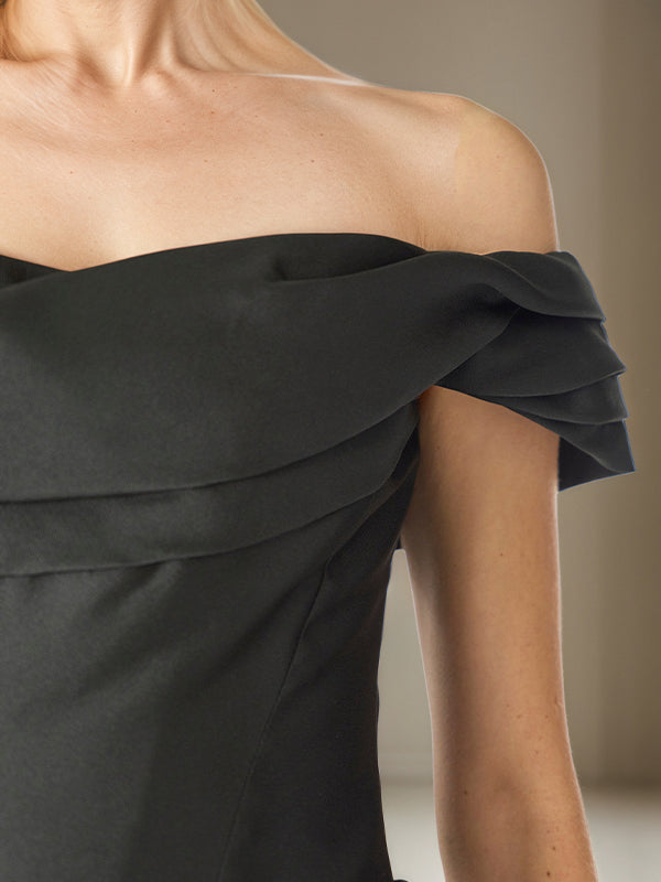 Black Trumpet/Mermaid Off-the-Shoulder Floor-Length Sleeveless Mother Of The Bride Dress - View 6 | FashionDia