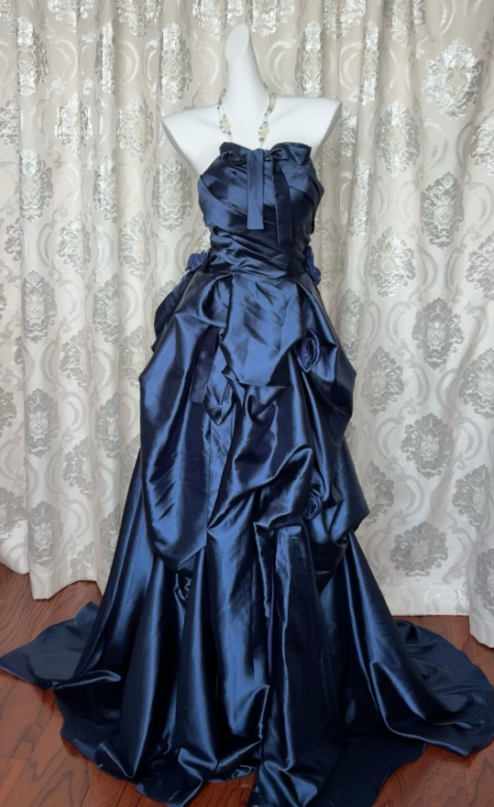 Vintage Navy Blue Strapless Satin Long Ball Gown Evening Dress