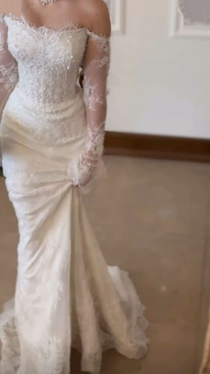 Pretty Off The Shoulder White Tulle Lace Beaded Mermaid Long Wedding Dress