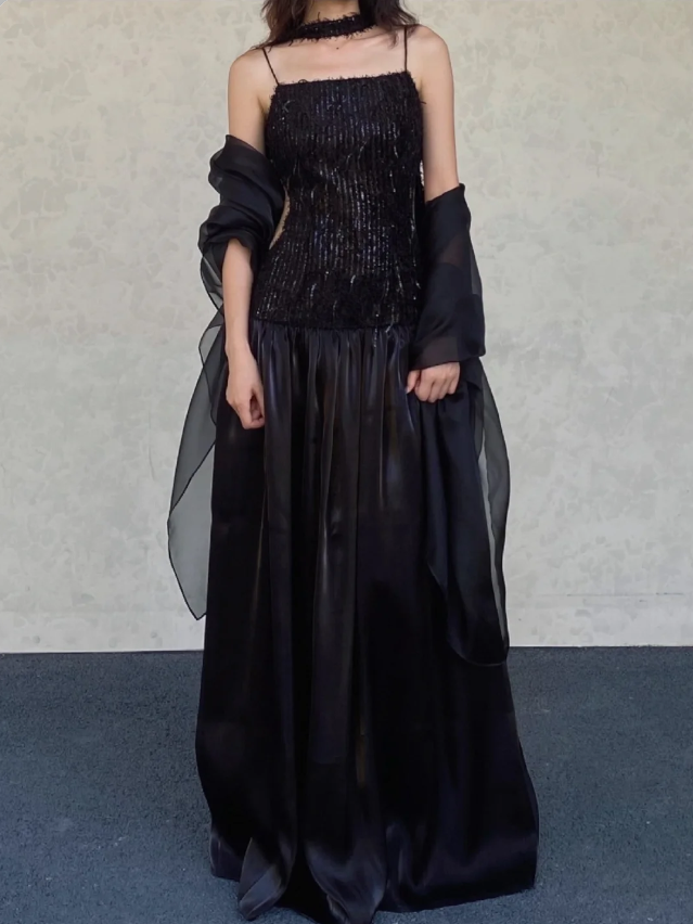 Elegant Black A-line Square Neck Spaghetti Strap Sequined Tulle Long Prom Dress Evening Dress