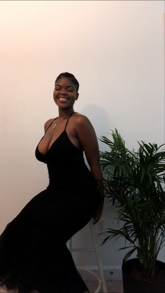 Spaghetti Straps Mermaid Prom Dress Black Girls Dress Classic Black Evening Dress