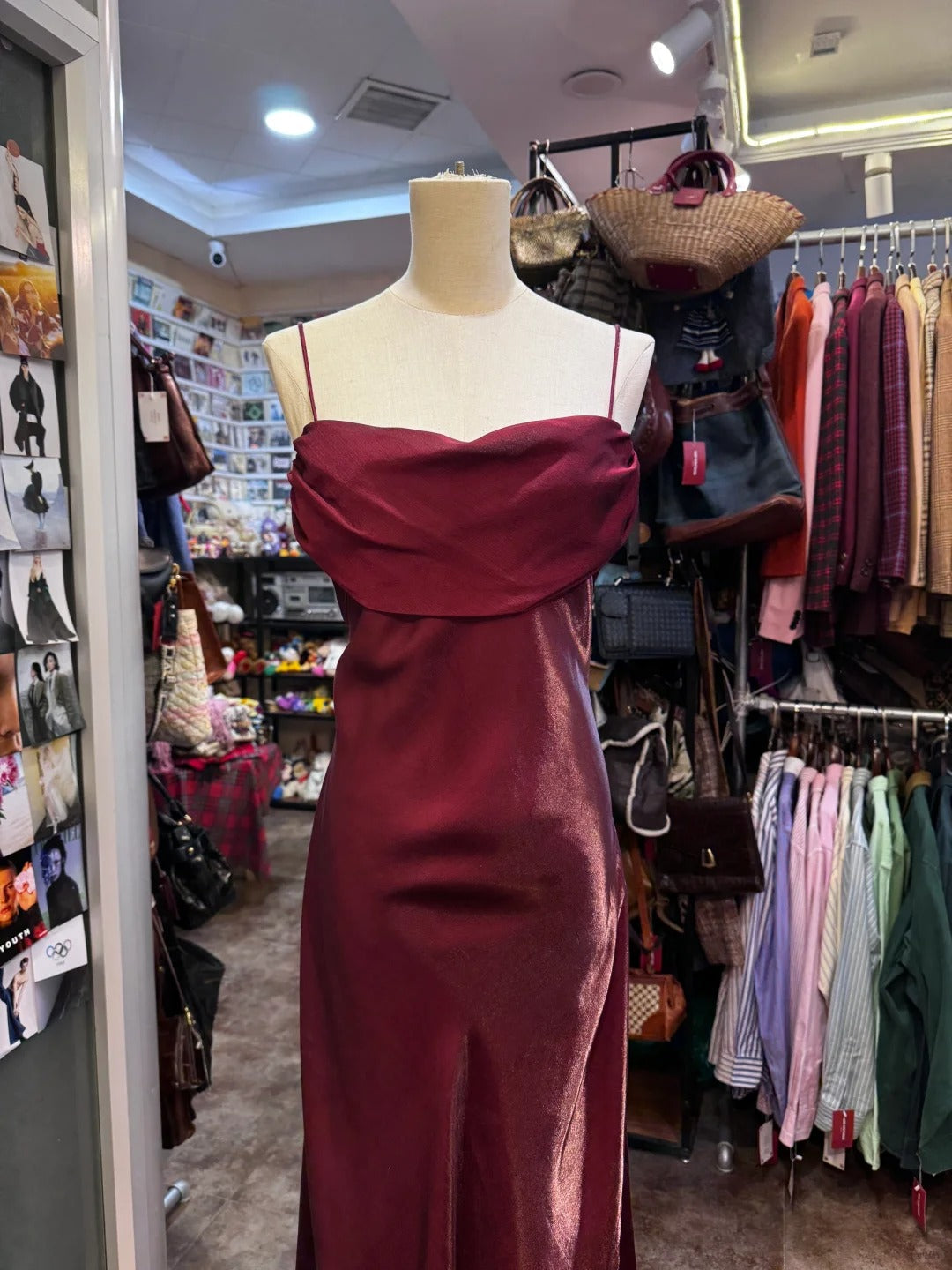 Vintage Burgundy Spaghetti Strap Halter Neck Satin Long Prom Dress Evening Dress