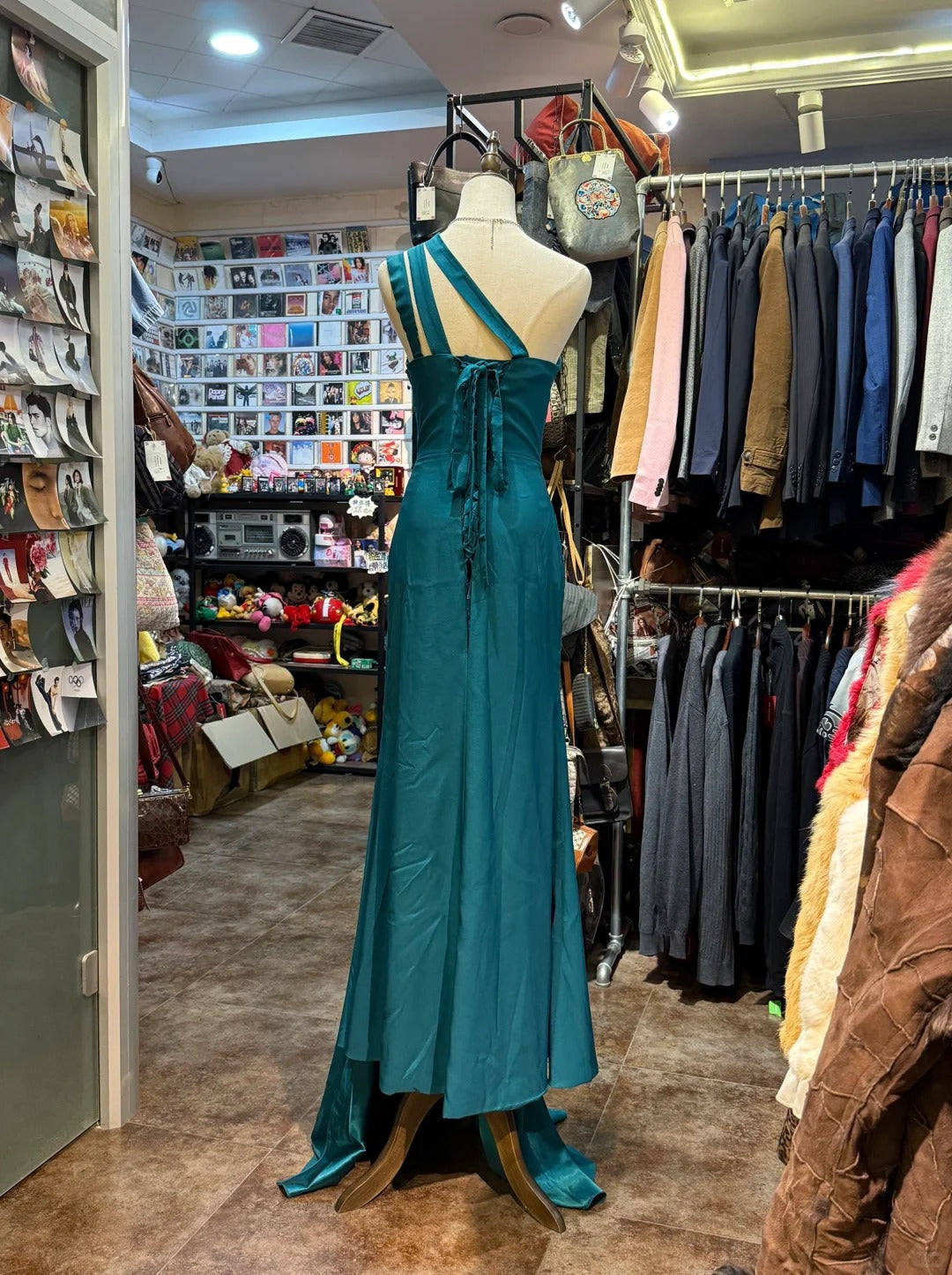 Elegant Peacock Green One-Shoulder Pearl Ribbon Satin Long Prom & Evening Dress - View 3 | FashionDia