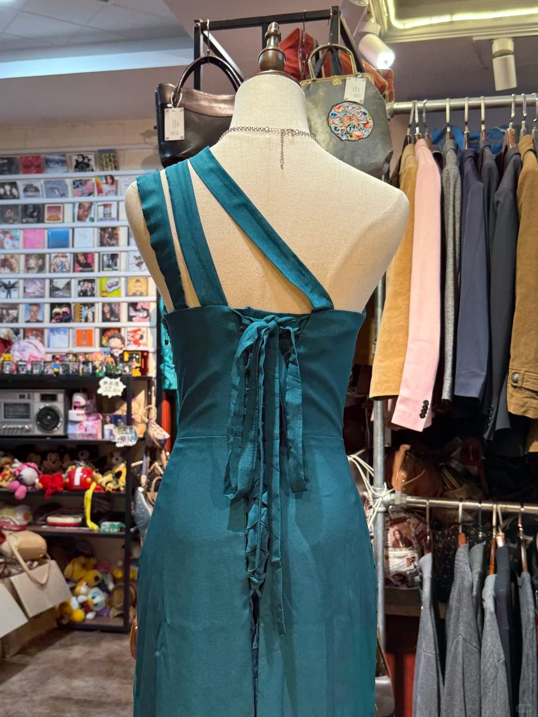 Elegant Peacock Green One-Shoulder Pearl Ribbon Satin Long Prom & Evening Dress - View 4 | FashionDia