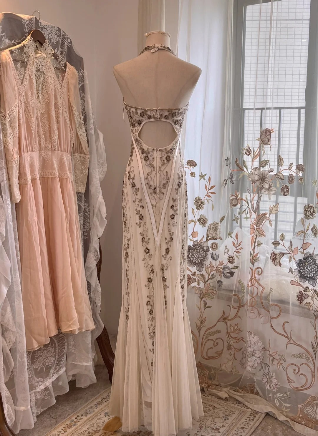 Vintage White Mermaid Halter Neck Beaded Backless Tulle Long Prom & Evening Dress - View 2 | FashionDia