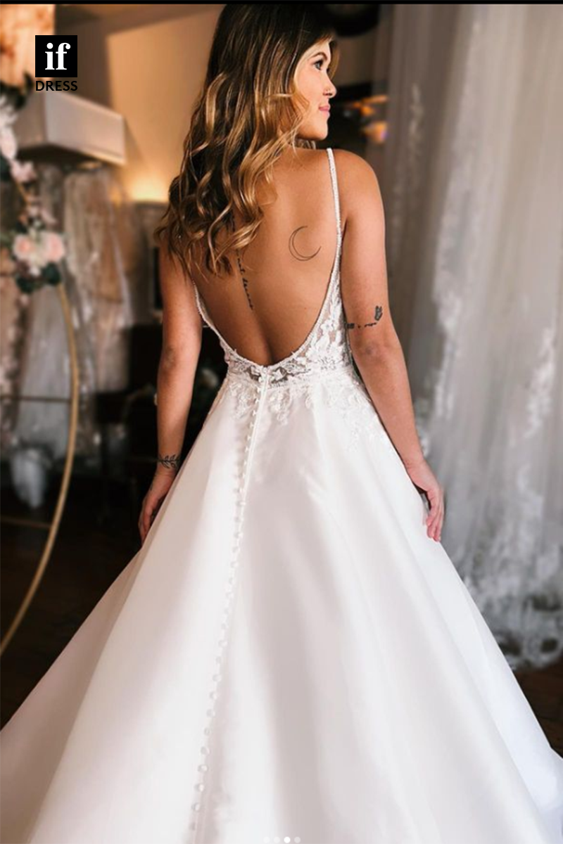 31573 - Classic Spaghetti Straps V-Neck Appliques Beach Wedding Dress