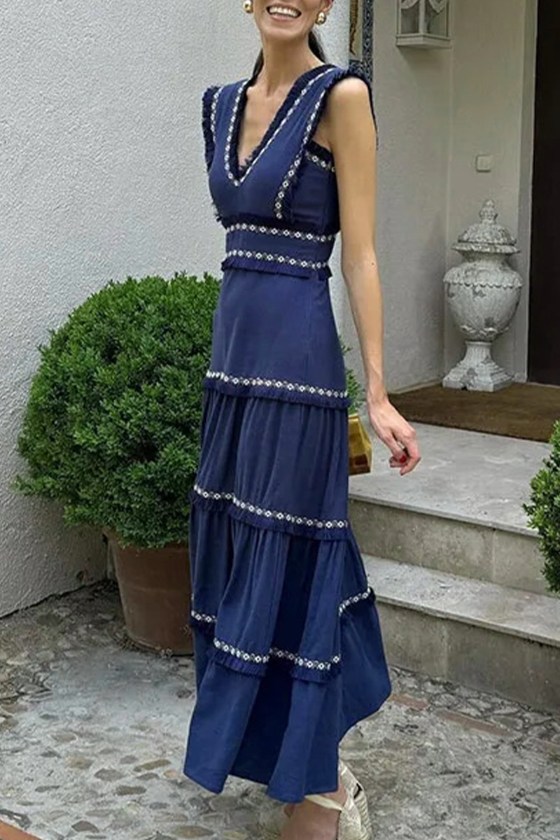 Linda Boutique Solid Color Sleeveless Patchwork Dresses with Fringe Trim and V Neck Dress Collection