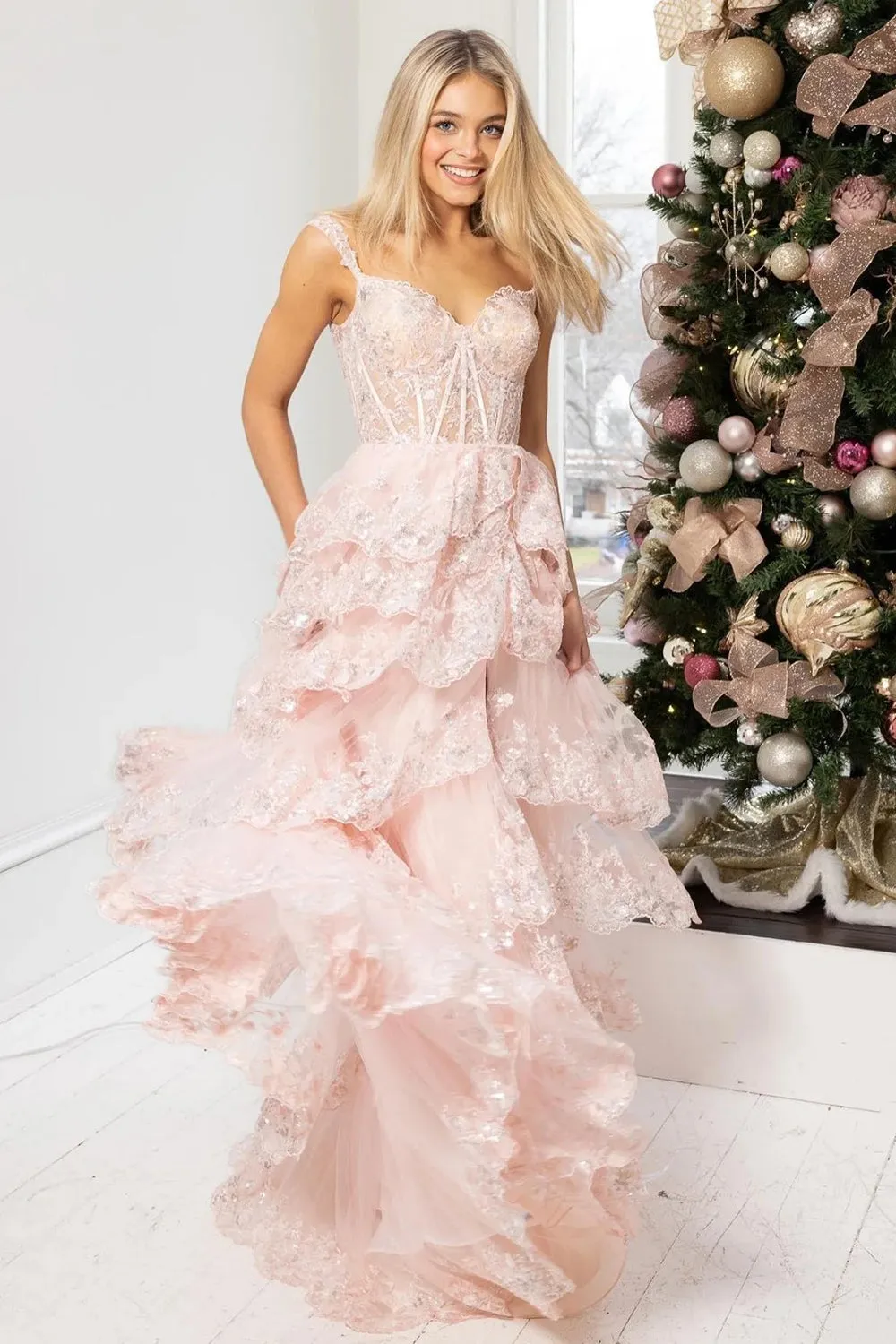 L1067 - Sweet Fully Lace Illusion With Train And Slit Cake Evening Formal Party Prom Dress