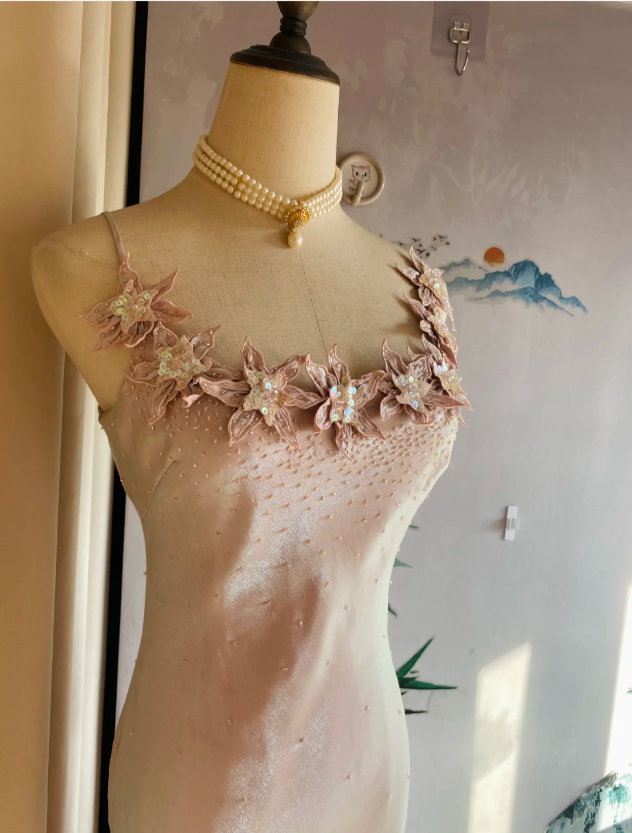 Sweet Pink Mermaid Halter 3D Floral Satin Prom & Evening Dress Bridesmaid Dress - View 2 | FashionDia