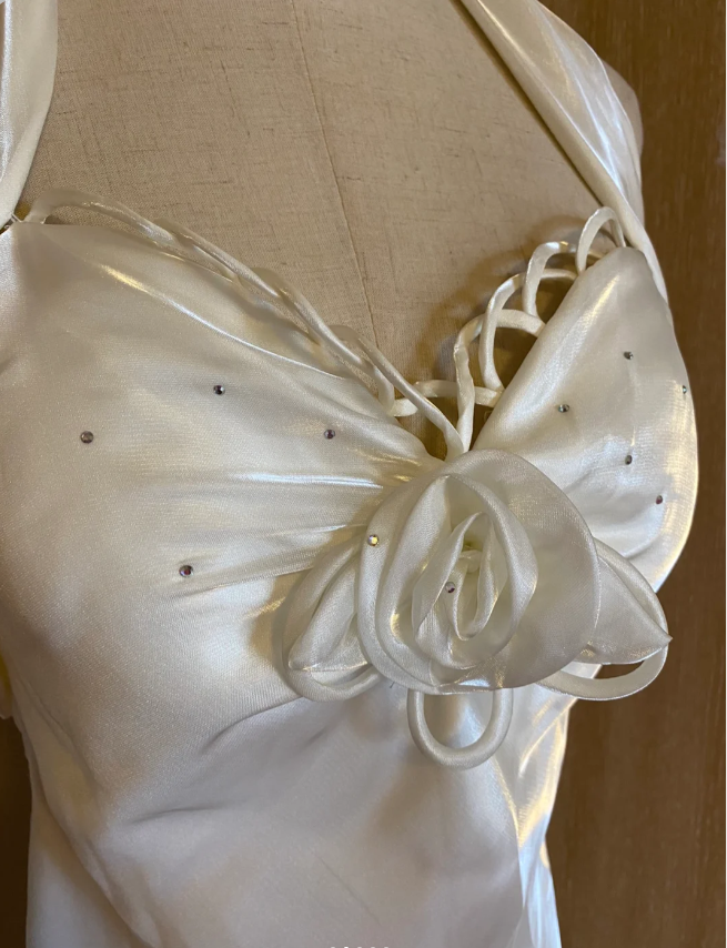 Elegant White Mermaid Halter Neck Satin Long Prom & Evening Dress - View 2 | FashionDia