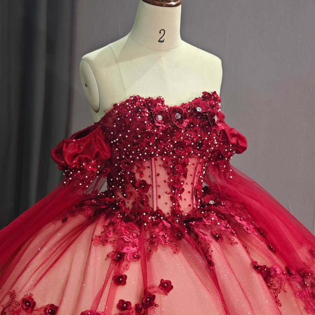 Elegant A Line Off the Shoulder Red Quinceanera Dress with Beading Appliques