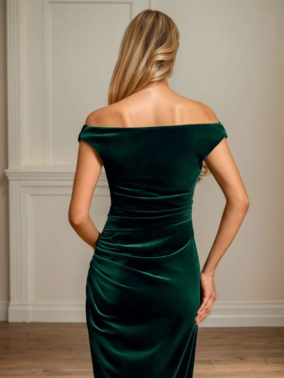 Sheath/Column Off-the-Shoulder Sleeveless Velvet Mother of the Bride Dress With Ruched - View 5 | FashionDia