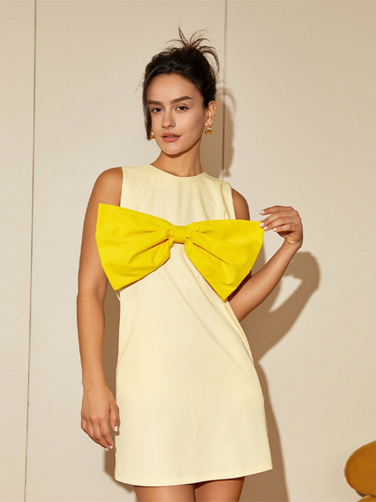 Playful Bow-Tie Summer Midi Dress