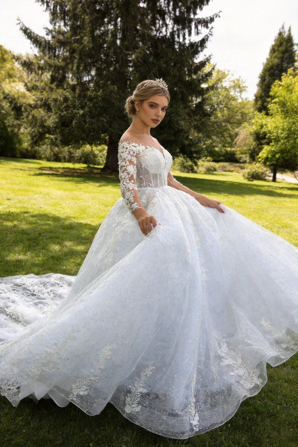 2025 Luxury Muslim Wedding Dress Women's Elegant Long Sleeve Lace Applique A-line Dress Beach Wedding Princess Party O-Neck Brid (ZD14197)