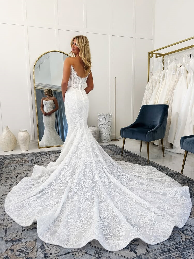 Floral Lace Corset Bodice Mermaid Bridal Gown With Long Train