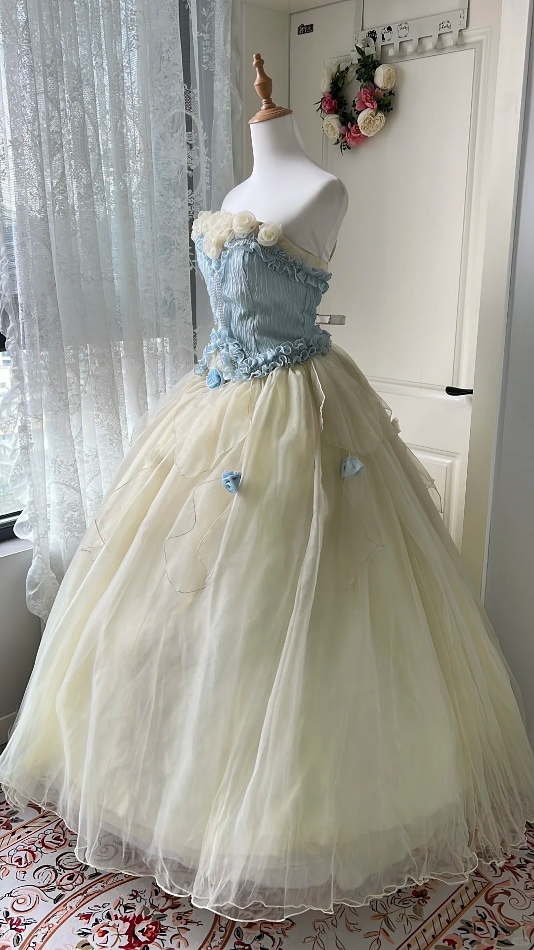 Dreamy Blue and Yellow Color-blocked Strapless Tulle Ball Gown Evening Dress Sweet 16 Dress - View 5 | FashionDia