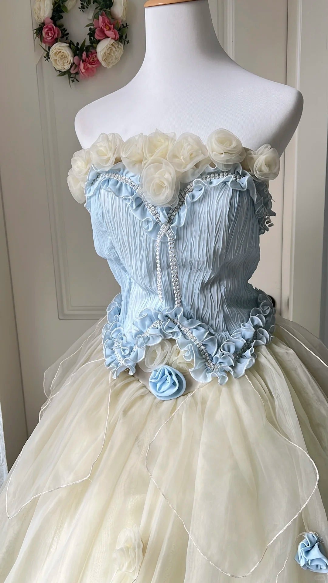 Dreamy Blue and Yellow Color-blocked Strapless Tulle Ball Gown Evening Dress Sweet 16 Dress - View 6 | FashionDia