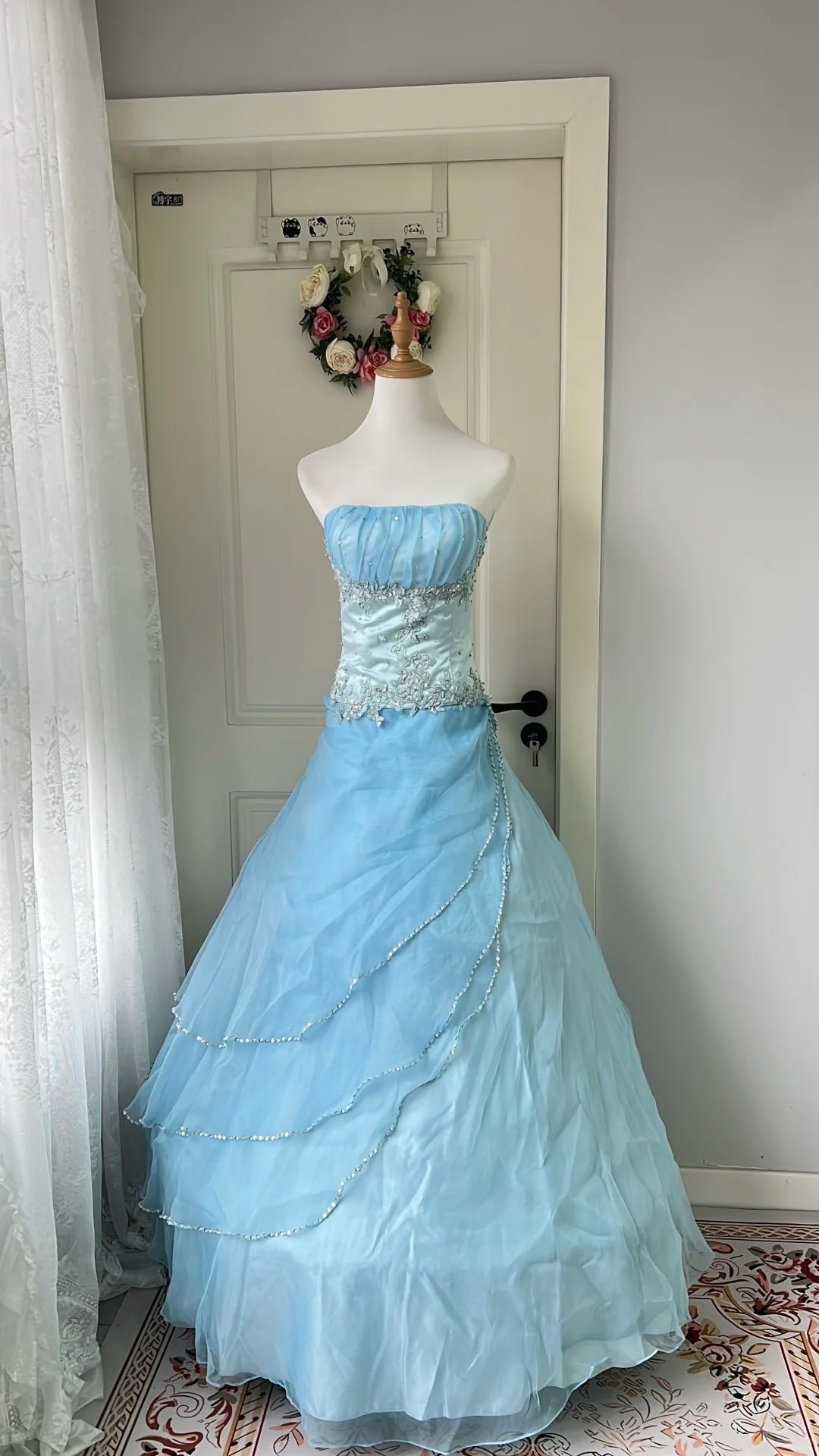 Dreamy Princess Blue Strapless Embroidered Tulle Ball Gown Evening Dress Sweet 16 Dress