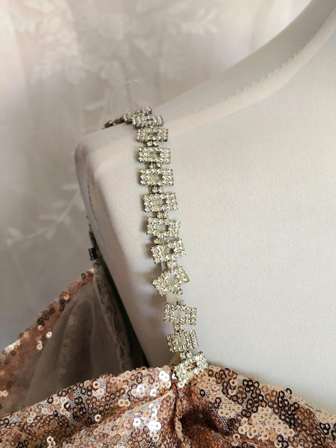 Vintage Champagne Ombre Sequin Cocktail Dress Off-the-Shoulder 6th Grade Homecoming Dresscc - View 6 | FashionDia