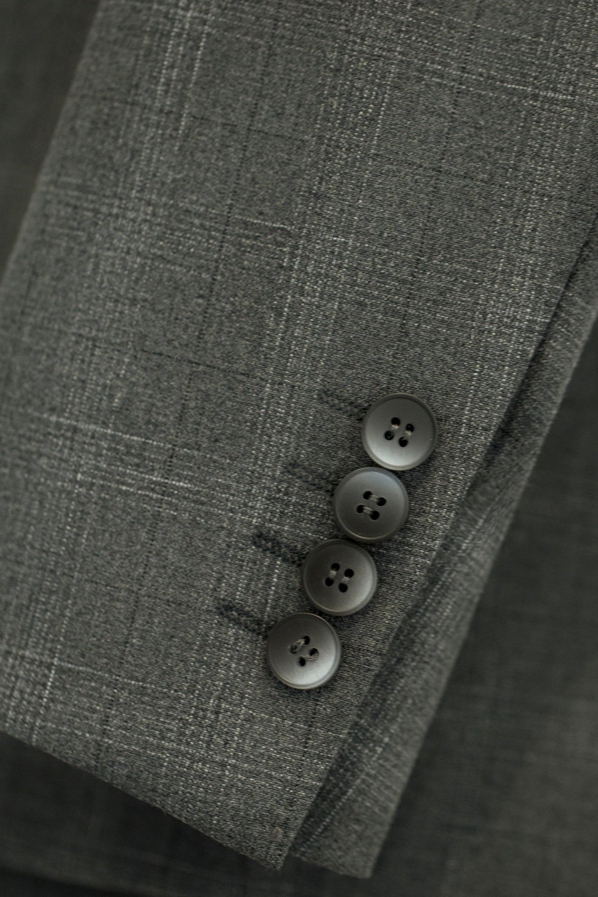 Solid Grey Three Piece Wool Suit For Groom And Business (ZD17098)
