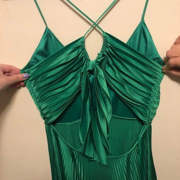 Chic A Line Halter Neck Green Long Prom Dress with Keyhole