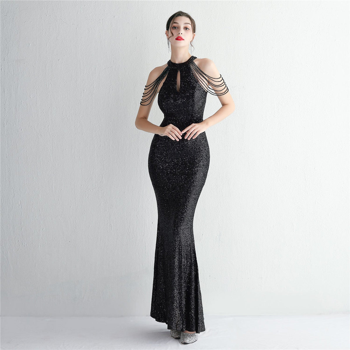 Sequined Craft Beading Cocktail Evening Dress Elegant Long Halter Slim Fit Fishtail - View 4 | VelvetHem